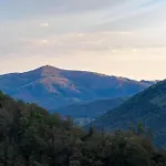 Oihaneko Etxea, La Grange Dans La Foret * Licq-Athérey
